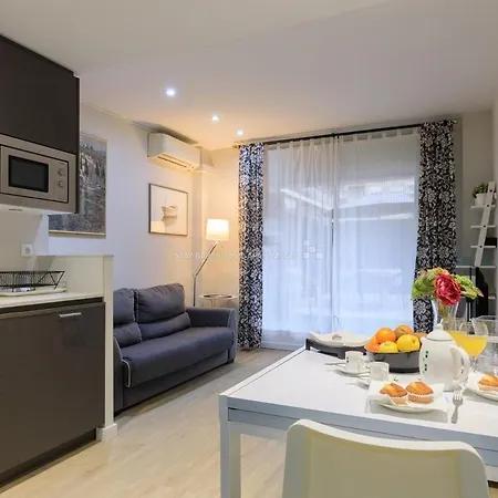 Rossello Apartment *